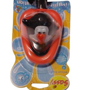 Sassy Penguin Boat Easy Pull String Nothing NEW